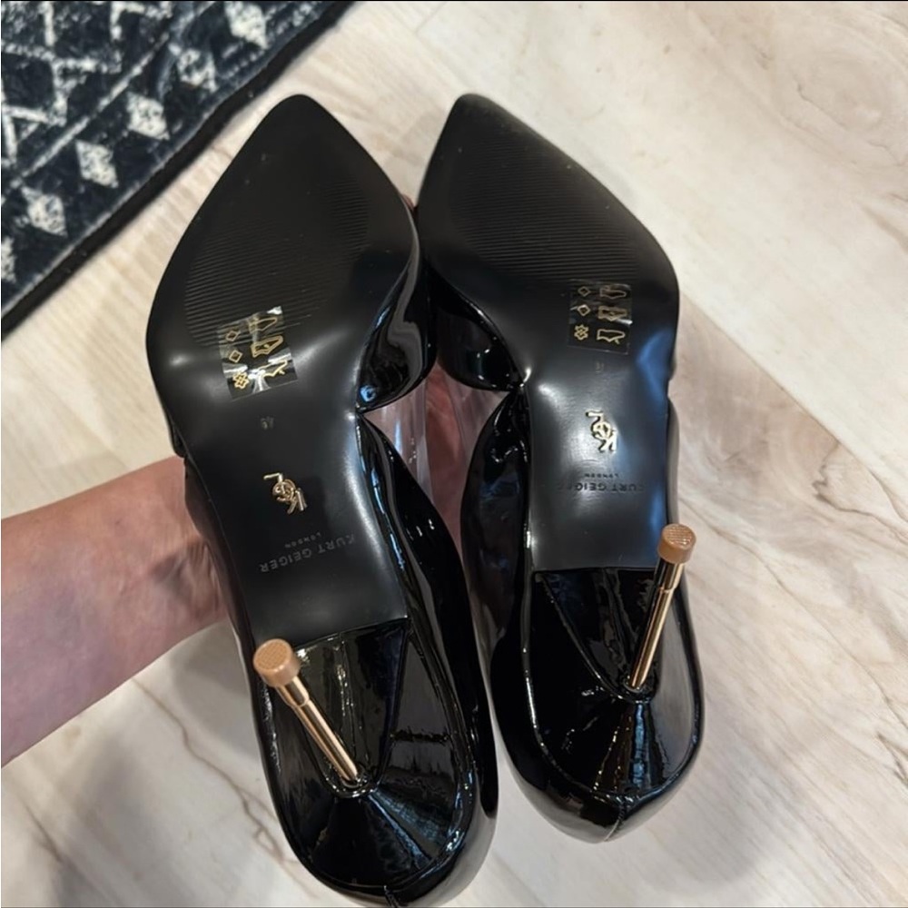 KURT GEIGER LONDON Britton High Heel Court Shoes - Picture 5 of 6